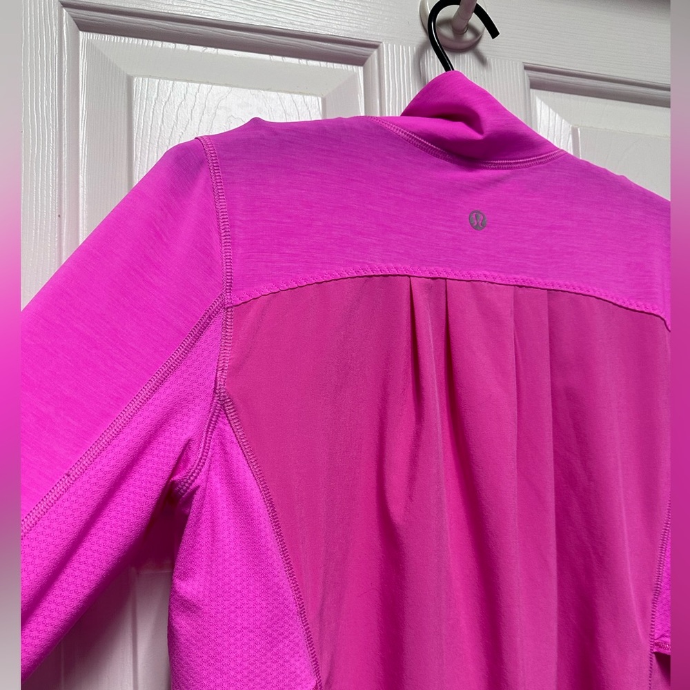 Lululemon Women's Fuchsia Pink Athletic Jacket Size 8 - Picture 10 of 13